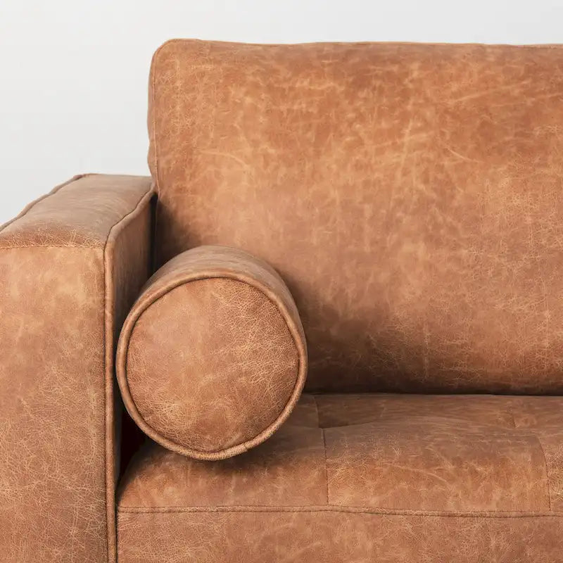 Canapé trois places en similicuir marron cognac avec coussins traversins - 87,9 L x 36,2 P x 33,8 H