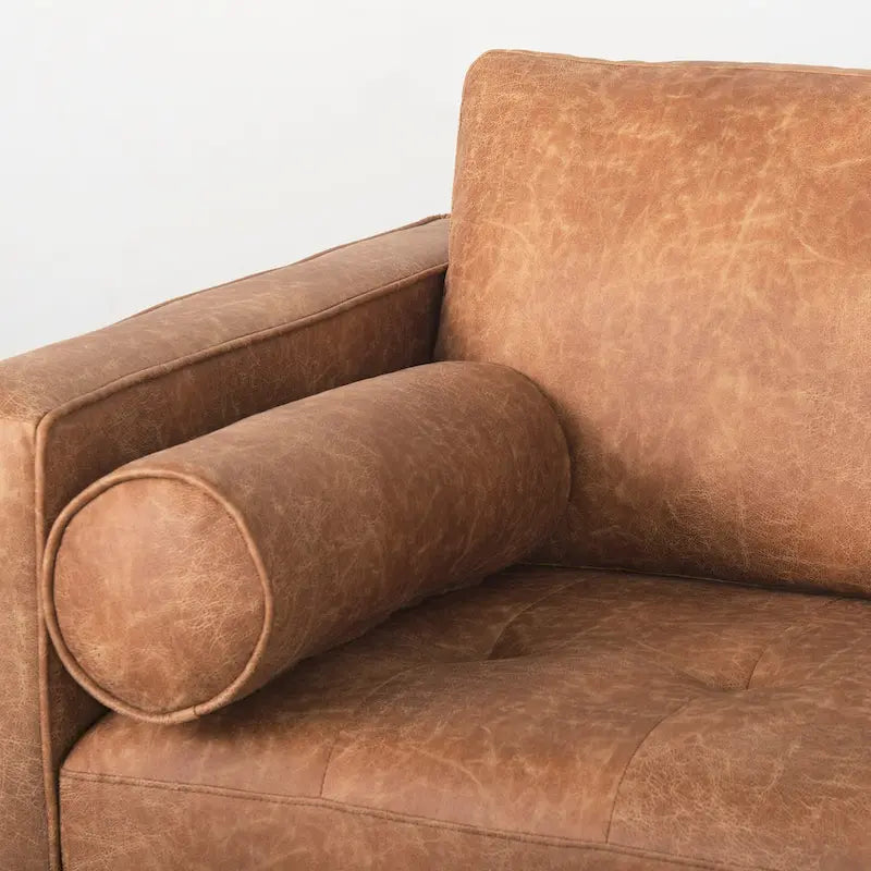 Canapé trois places en similicuir marron cognac avec coussins traversins - 87,9 L x 36,2 P x 33,8 H