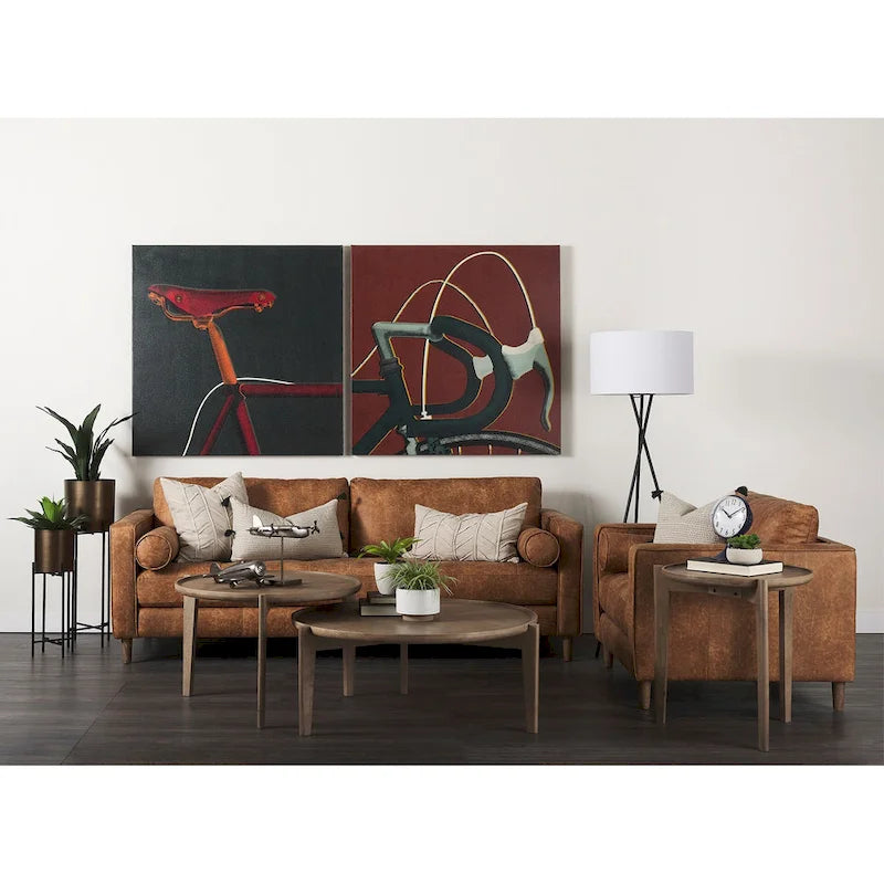 Canapé trois places en similicuir marron cognac avec coussins traversins - 87,9 L x 36,2 P x 33,8 H