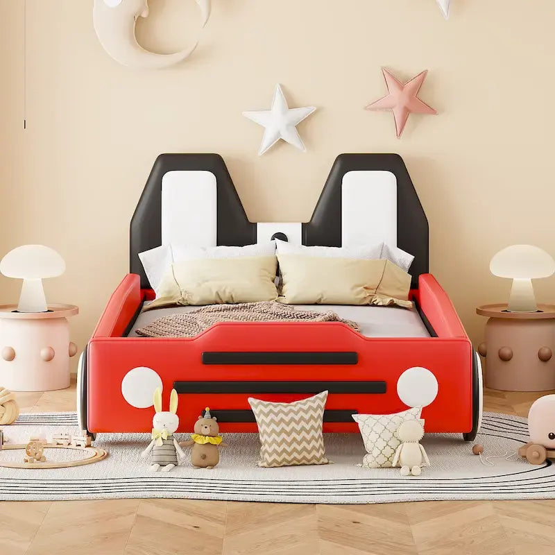 Lit plateforme en forme de voiture de course avec roues