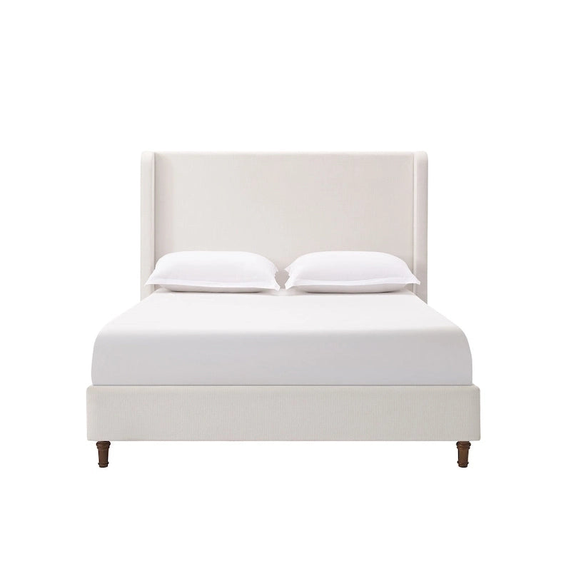 Lit capitonné à tête de lit haute, élégance et simplicité pour la chambre à coucher
