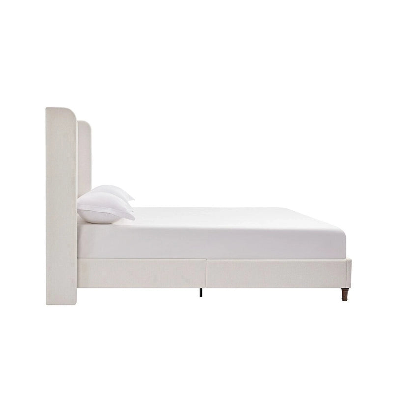 Lit capitonné à tête de lit haute, élégance et simplicité pour la chambre à coucher
